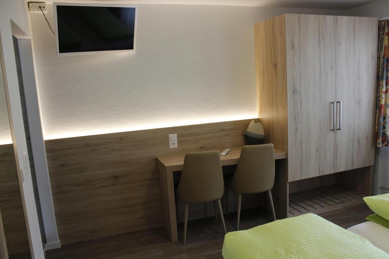 Hotel Posta 波斯基亚沃 外观 照片