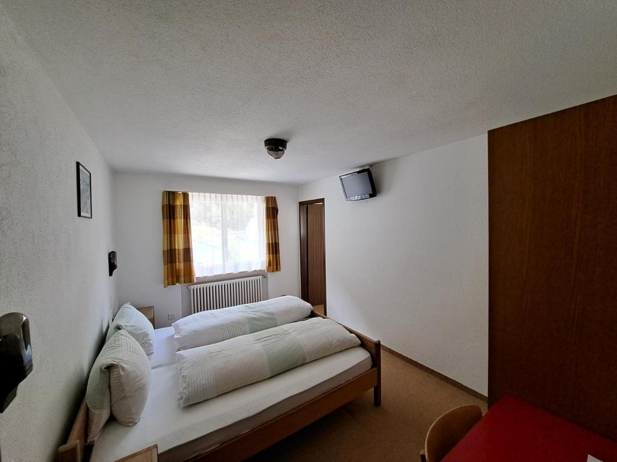 Hotel Posta 波斯基亚沃 外观 照片