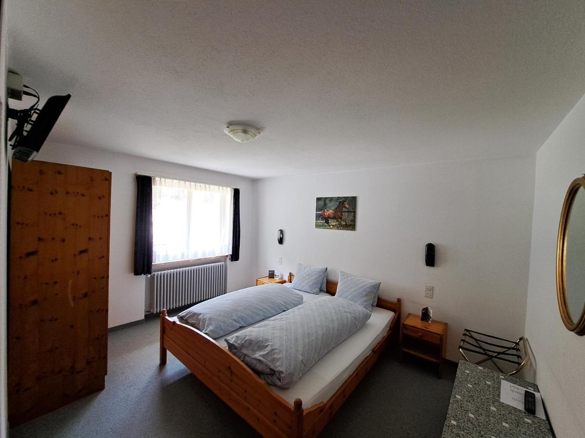Hotel Posta 波斯基亚沃 外观 照片